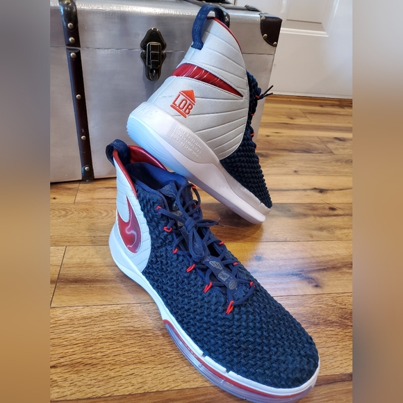 NIKE DEATH OF DUNK L.O.B. ( Library of bounce) - Picture 6 of 6